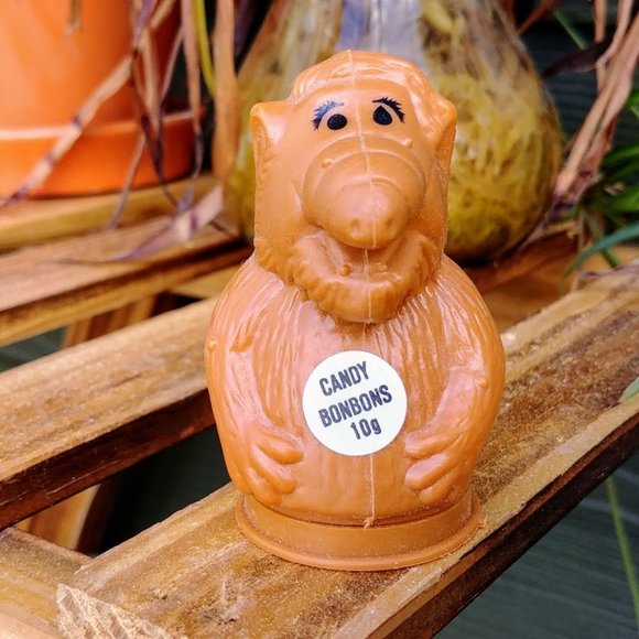 Vintage Alf Candy Dispenser with candy still inside - Picture 2 of 7